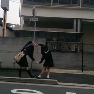 91美女㊙️片漫画
